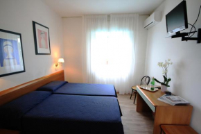  Albergo Villa Gradita  Форте Дей Марми